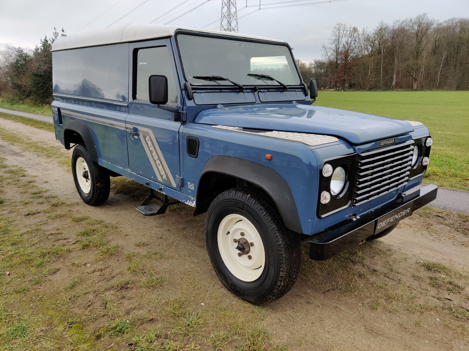 1995 Defender 110 300 Tdi HardTop in Arles Blue
