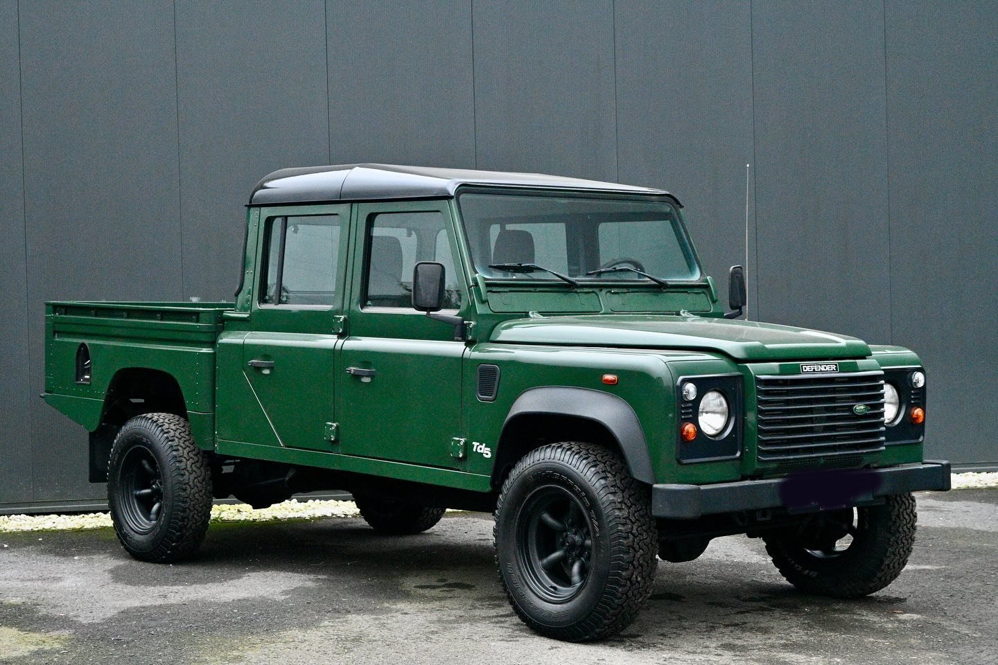 2001 Defender 130 Td5 donor vehicle before restoration