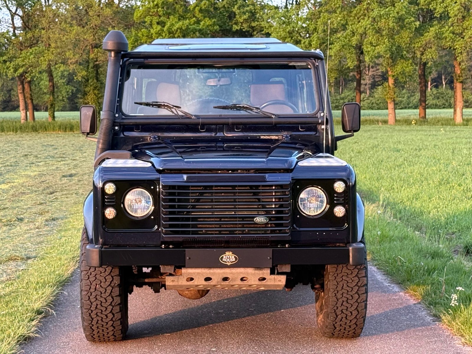 1999 Defender 90 Td5, Front view