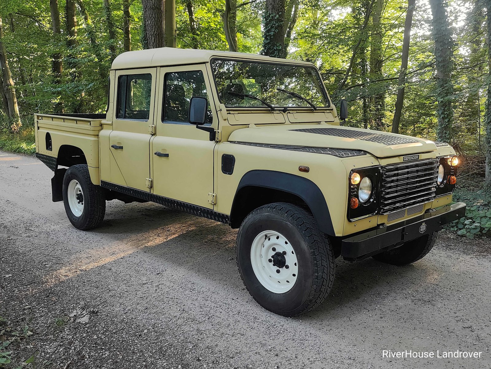 2000 Defender 130