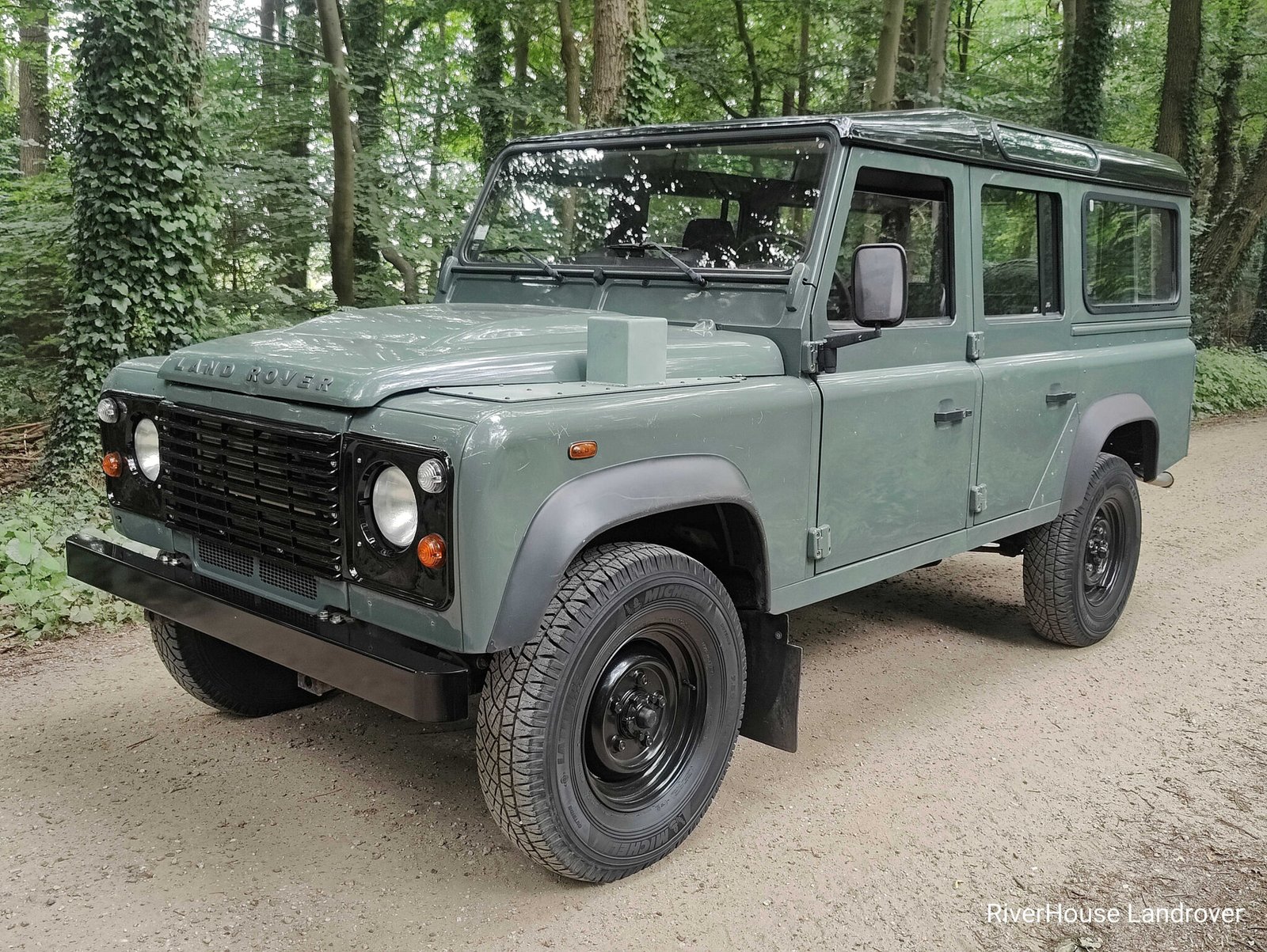 2009 Defender 110