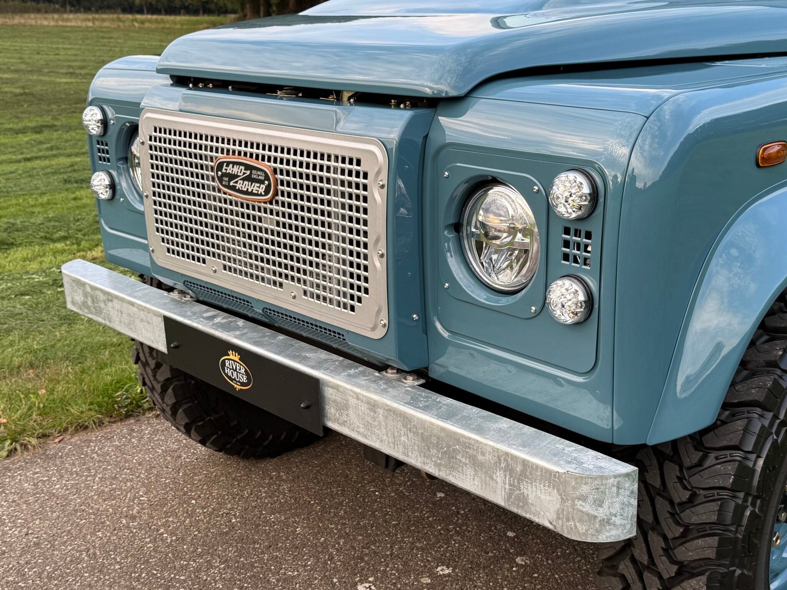 1997 Defender 90 Soft Top vehicle photograph 09
