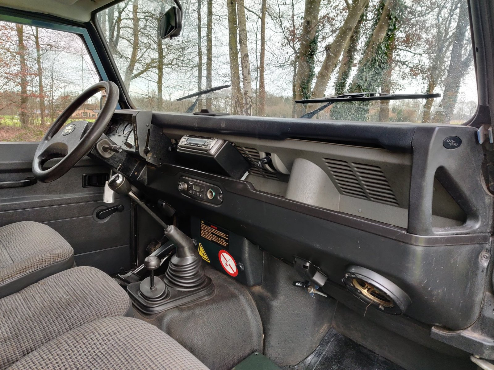 1995 Defender 110 vehicle photograph 08