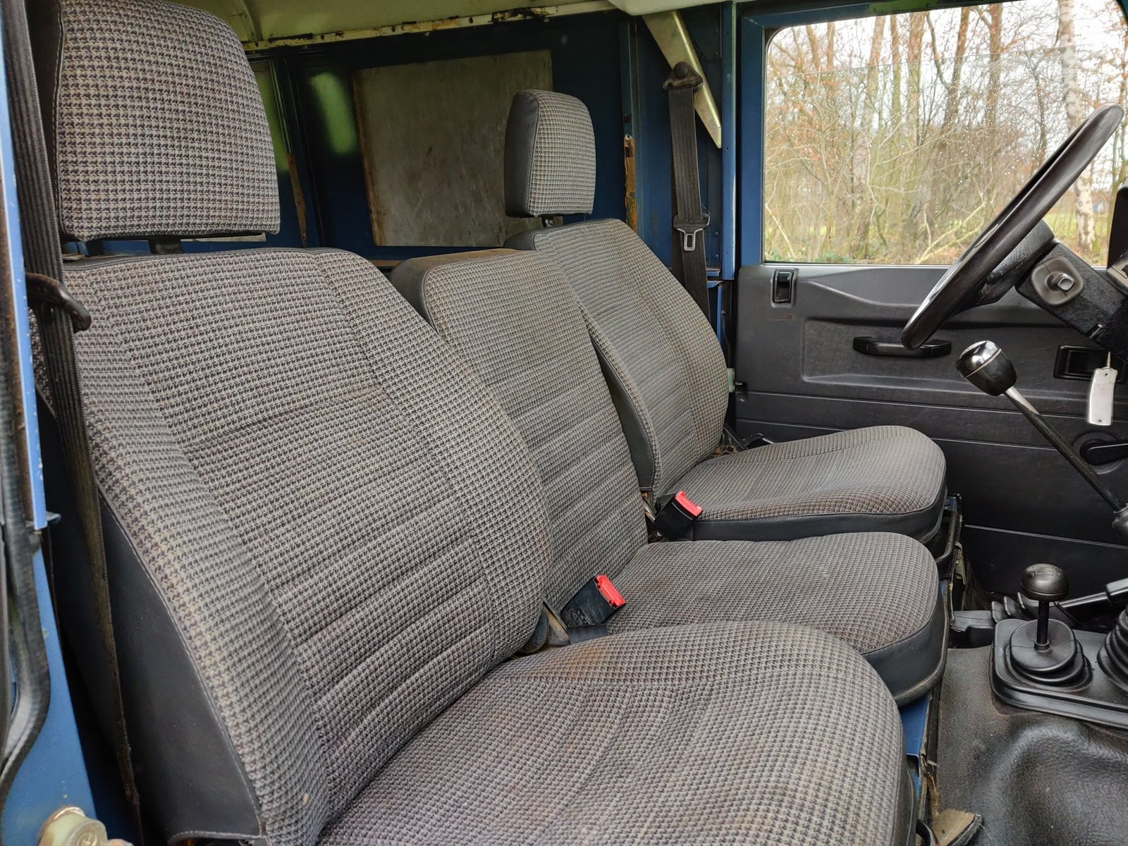 1995 Defender 110 vehicle photograph 09