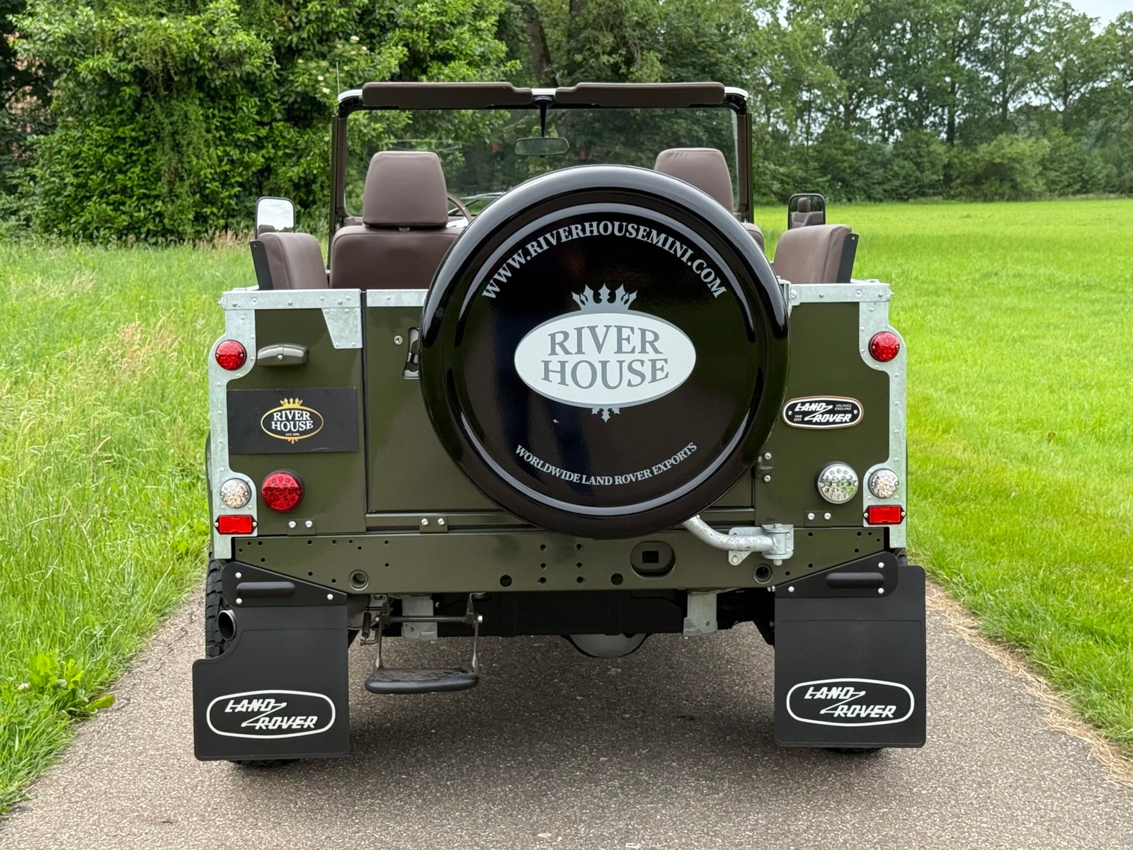 2003 Defender 90 Soft Top vehicle photograph 03