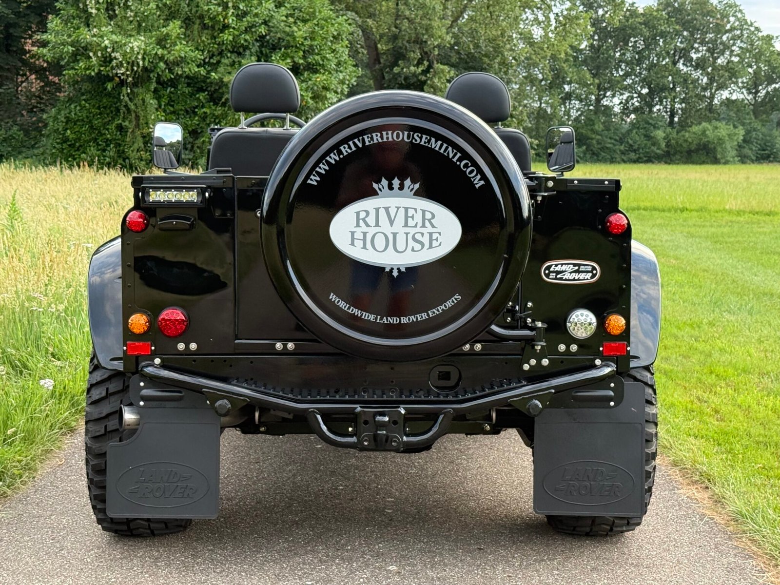 1999 Defender 90 Soft Top vehicle photograph 05