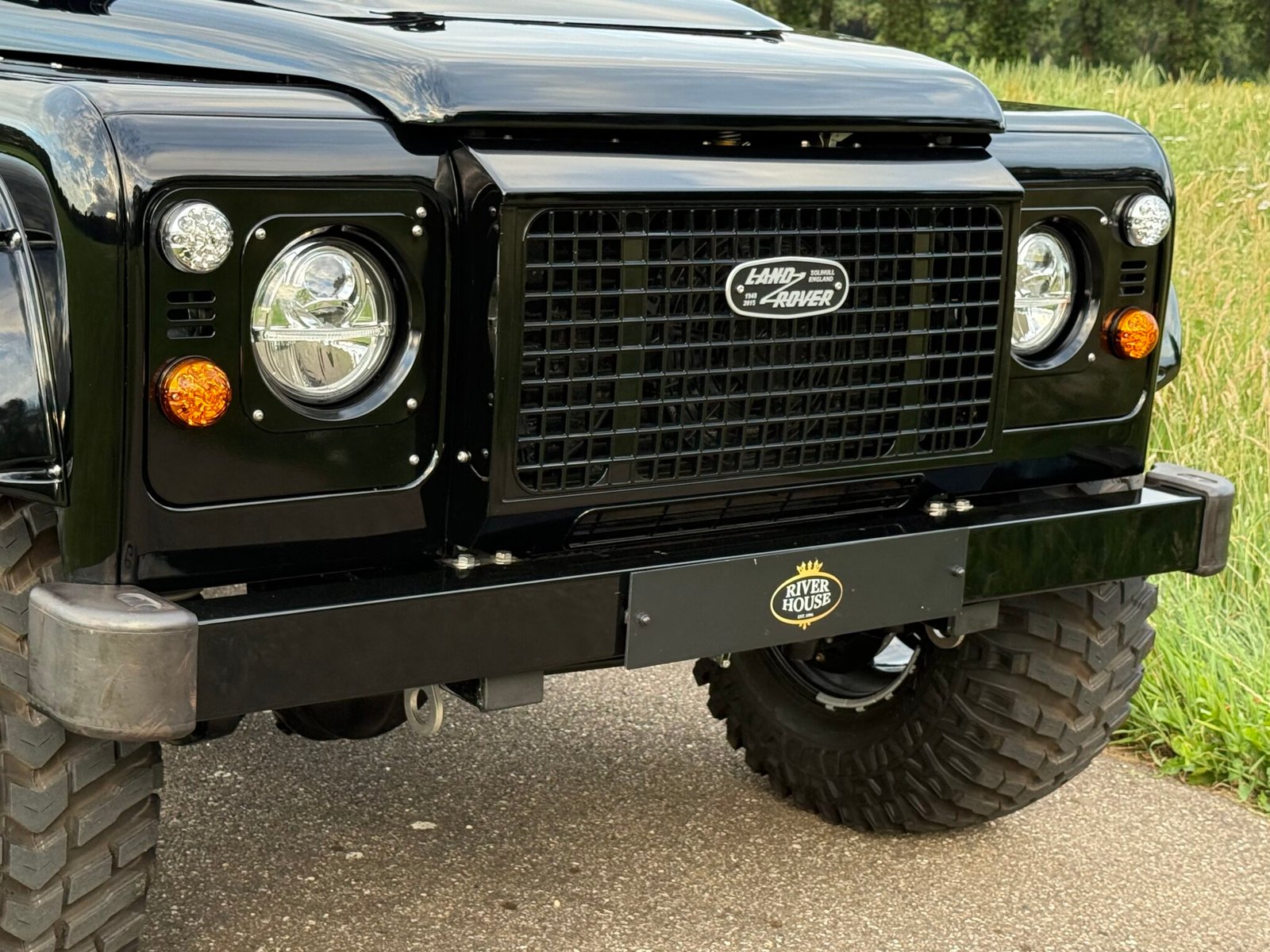 1999 Defender 90 Soft Top vehicle photograph 06