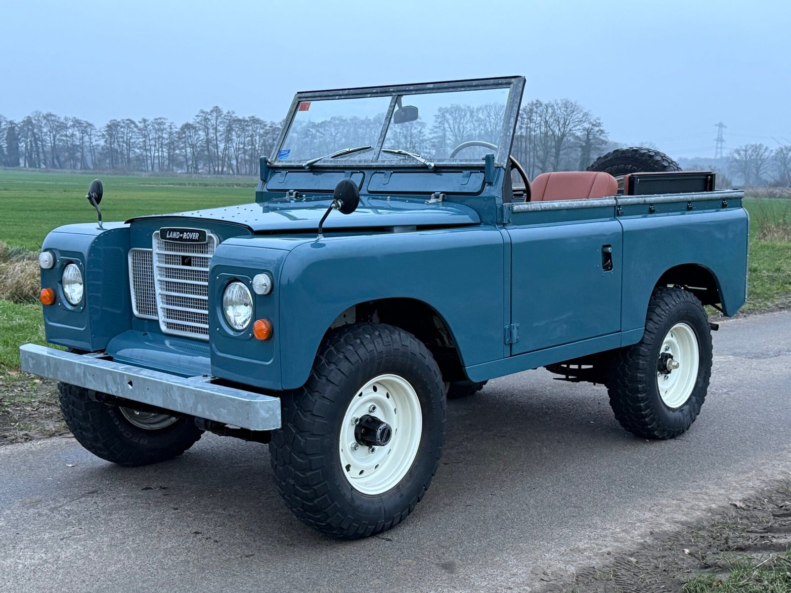 1980 LHD Series 3 2.5 Diesel in Marine Blue