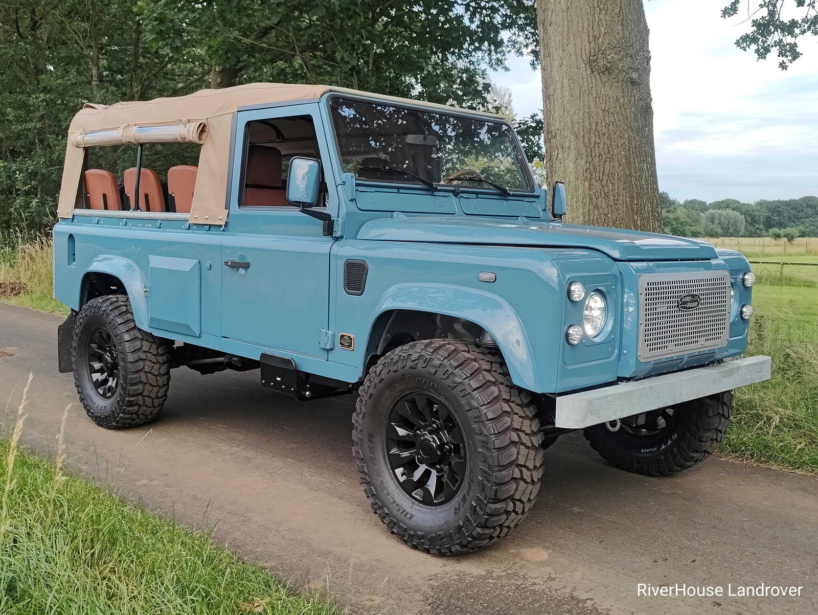 1994 Defender 110 3 dr Soft Top in Pale Blue with AUTOMATIC transmission - Riverhouse Landrover
