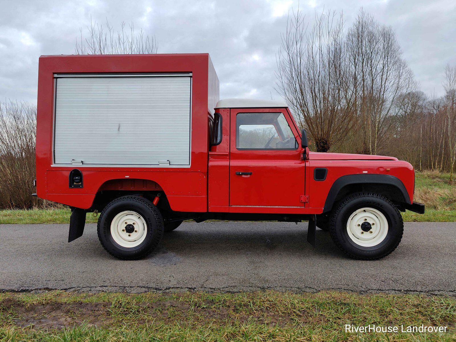 1994 Defender 110 HCPU 300 Tdi ex Fire Dept