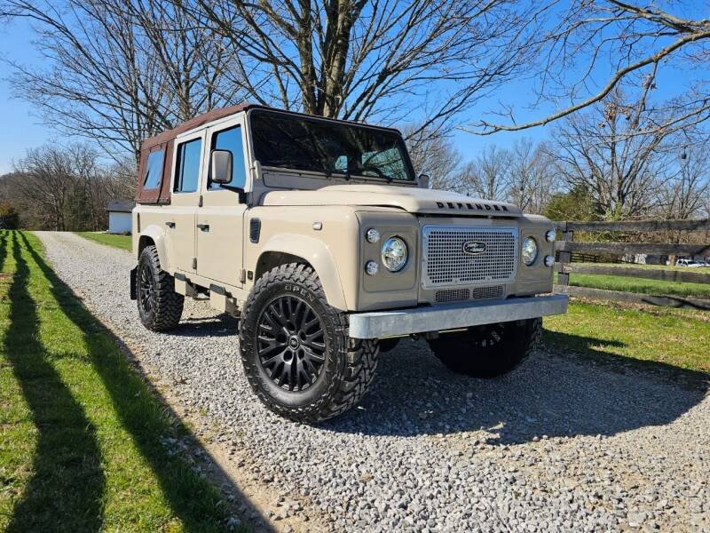 1997 Defender 110 Soft Top in Mocca Latte with AC ( In New York USA now) - Riverhouse Landrover