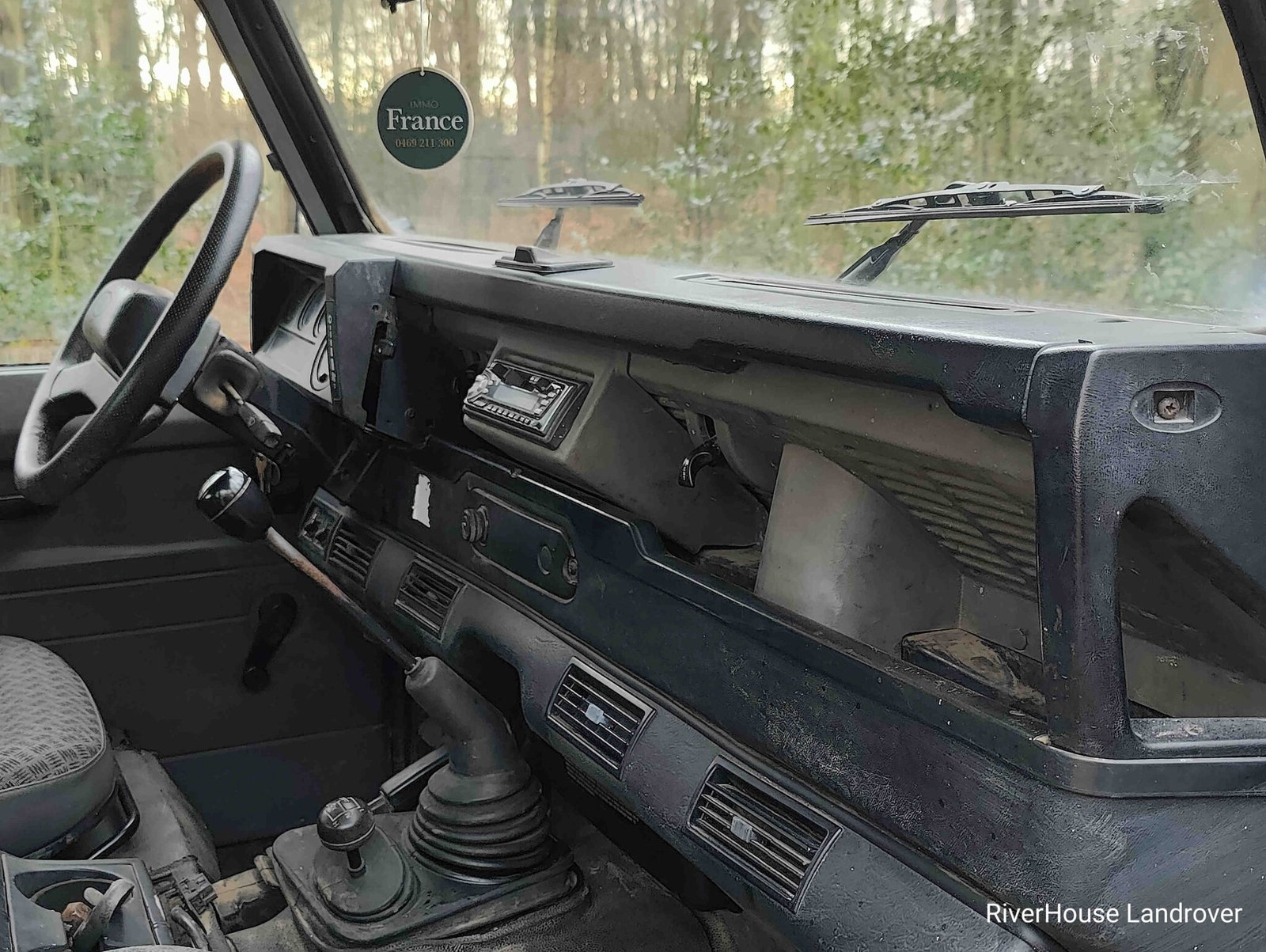 2001 Defender 130 Td5 CrewCab with AC